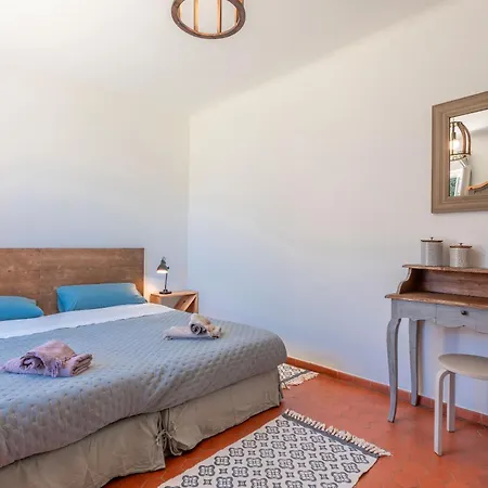 Mon En Provence Avec Piscine Holiday home *