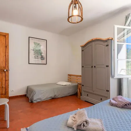 Mon En Provence Avec Piscine Holiday home *
